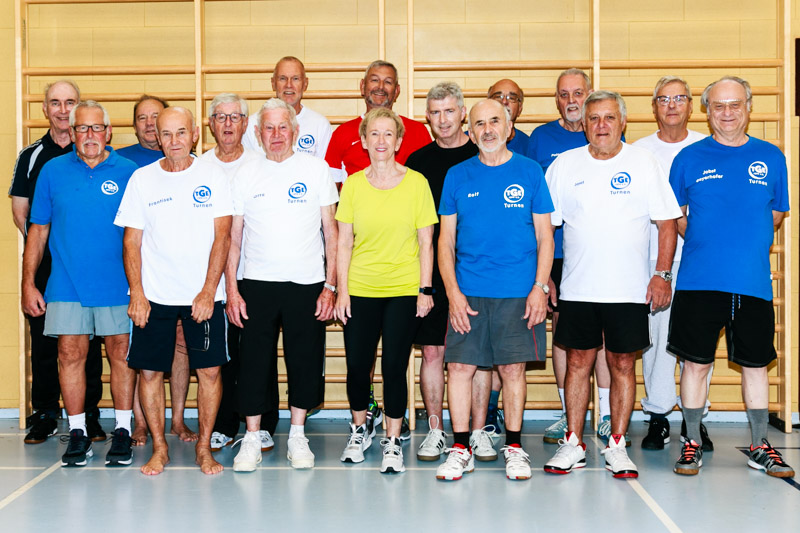 Männer Senioren aktiv und fit mit 60 